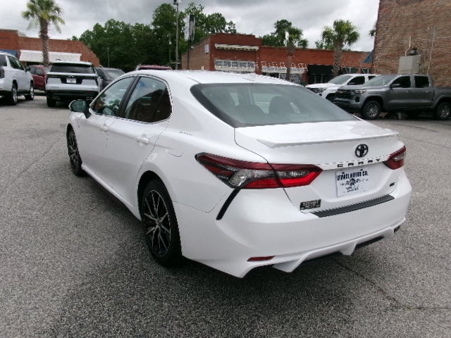 2024 Toyota Camry — detail view